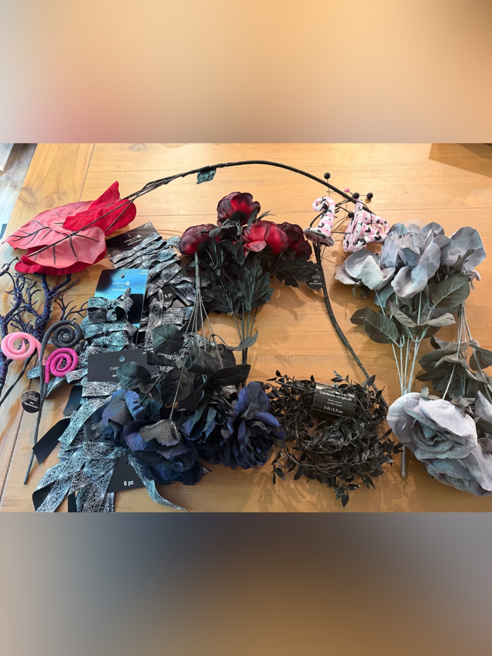 Halloween NWT lot of Decorative Mixed Faux Floral Stems goth flowers for crafts